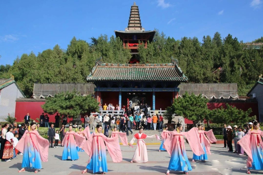 ▲“爱满普救，情铸中华”活动