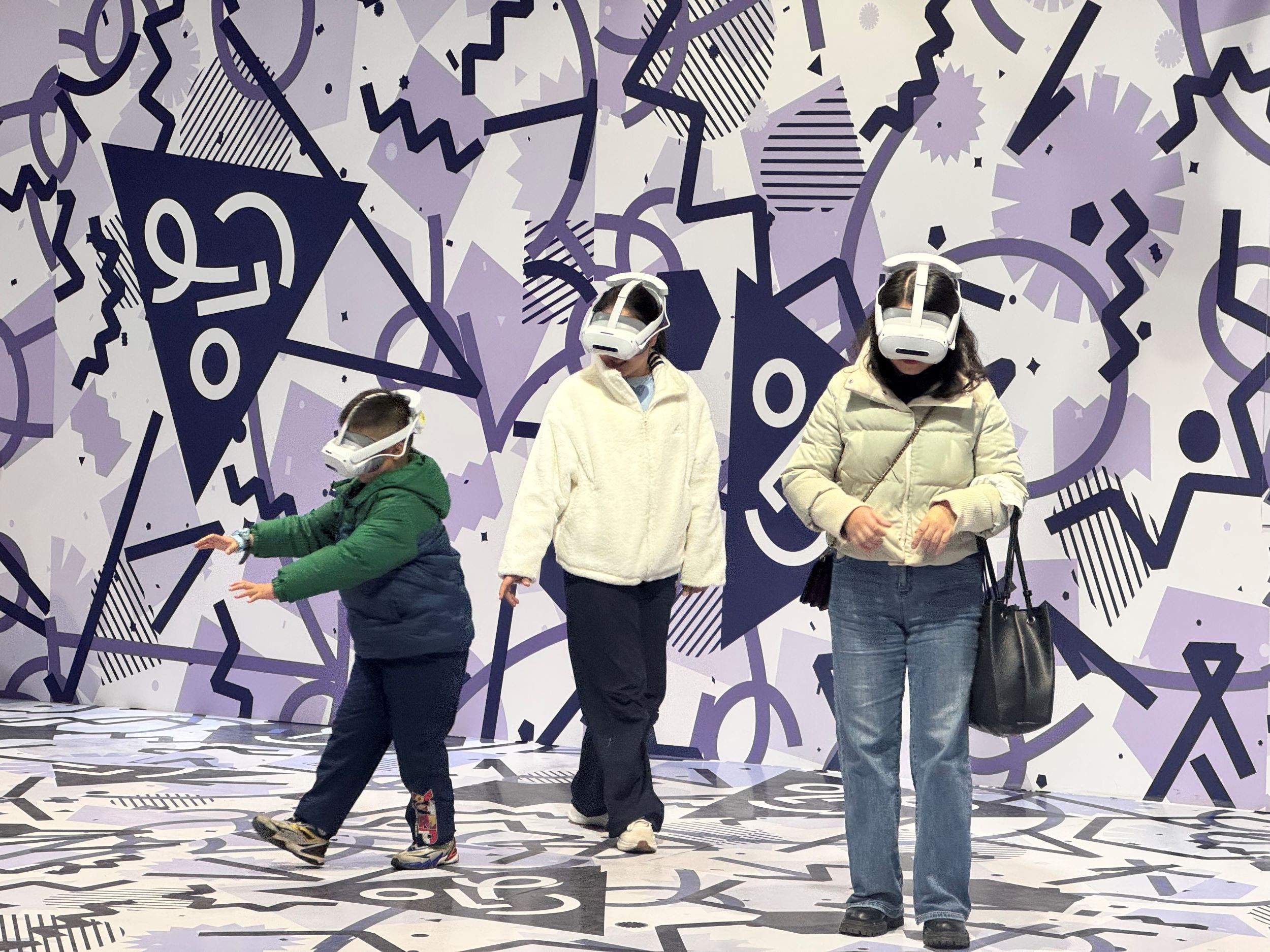 “恐龙来了”系列禄丰恐龙真品化石全国巡展